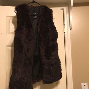 Fur vest
